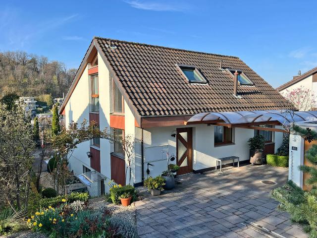 Grosszügiges Einfamilienhaus an ruhiger Wohnlage in Münchenstein