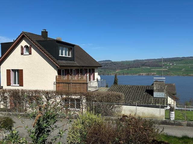 Grosszügiges familienhaus mit seesicht und grosser garten | dreamo. Ch