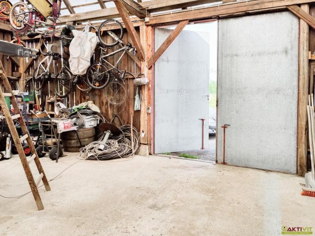 Großzügiges Haus mit Nebengebäude und Baupotential auf über 14.000 m² Grund bei Bad Radkersburg