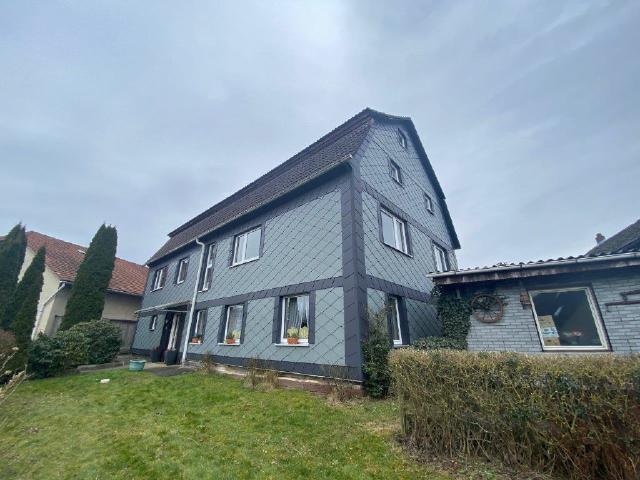 Großzügiges modernisiertes Fachwerkhaus mit 2 Wohneinheiten in Bodenfelde