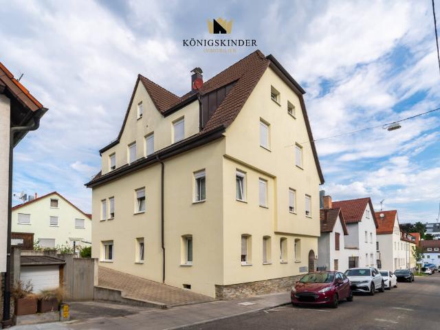 Großzügiges Mehrfamilienhaus in zentraler Lage Ideal für Mehrgenerationen