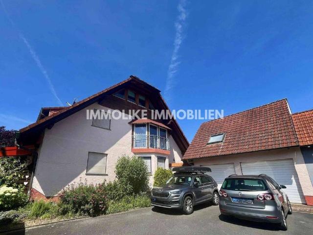 Einfamilienhaus mit Garten und Doppelgarage in Gemünden Seifriedsburg