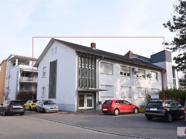 Großzügiges Praxis oder Bürohaus im Zentrum von Weil am Rhein