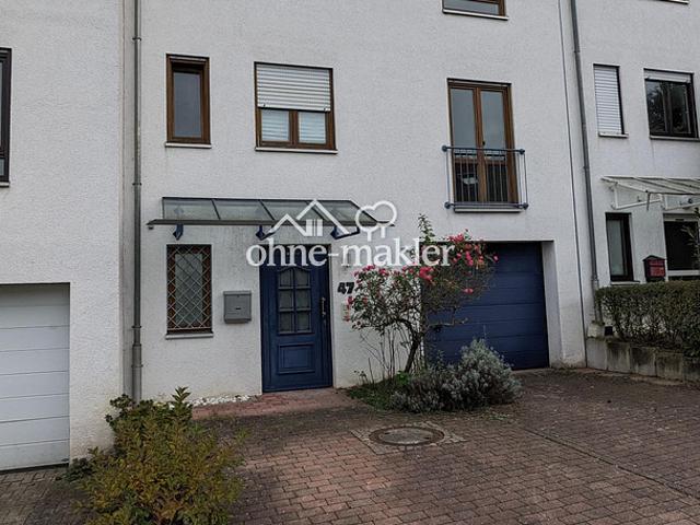 Großzügiges Reihenhaus sonnig zentral gelegen in Spielstraße