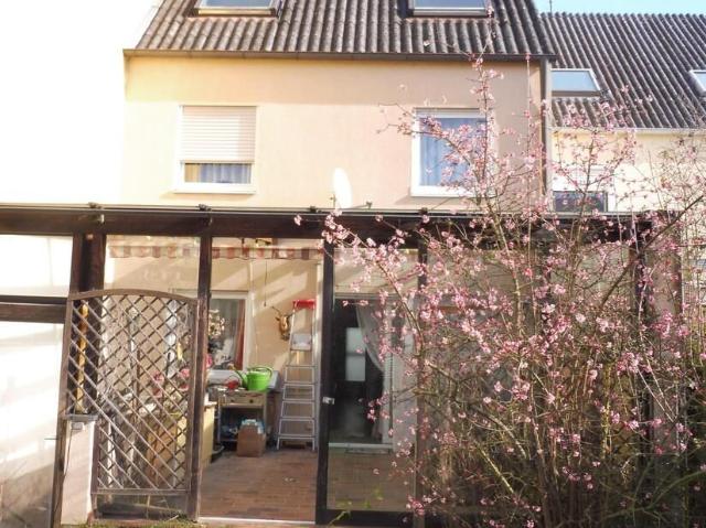 Großzügiges Reihenmittelhaus hier stimmt der Preis!