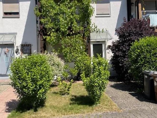 Großzügiges Reihenmittelhaus in Bad Dürrheim Kernstadt – Ihr neues Familienheim provisionsfrei