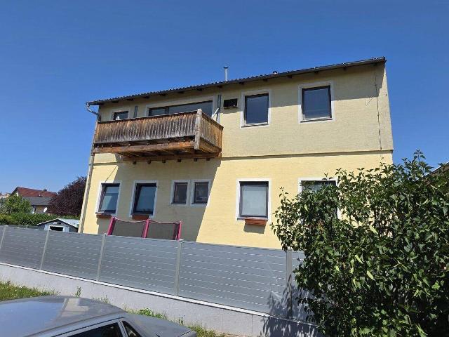 Großzügiges Wohnen mit Garten, Balkon und viel Potenzial
