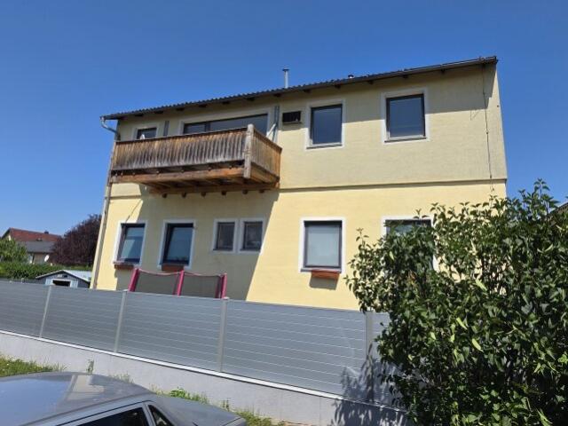 Großzügiges Wohnen mit Garten, Balkon und viel Potenzial