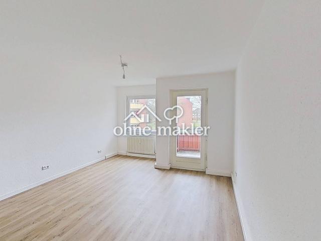 Großzügiges Wohnen: Helle 4 Zi. Wohnung mit Balkon