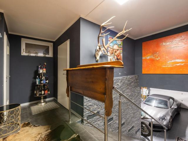 Großzügiges Traumhaus in Ruhelage: Pool, Poolhaus, Weinkeller, Weingarten, Weinlaube, Wintergarten, Out Door Küche & Wellness inklusive LKH Nähe