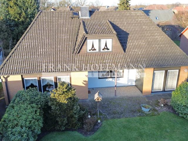 Großzügiges Zwei /Einfamilienhaus in TOP Lage von Kaltenkirchen!