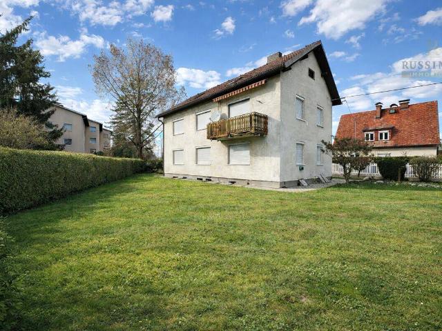 Großzügiges Zweifamilienhaus mit Potenzial in Bestlage #seenah #großes Grundstück