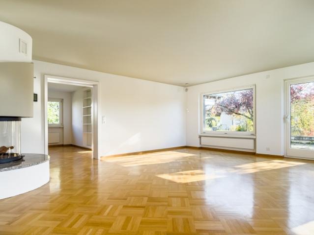 Grosszügigkeit von Haus und Grundstück
