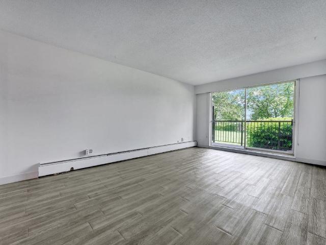 Grosvenor Square Apartments 1 Bedroom Apartment for Rent at 10463 150 St, Surrey, BC V3R 4B3 Guildford Town Centre