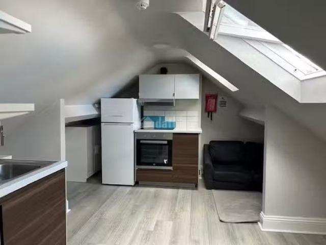 Grosvenor Square, Rathmines, Dublin 6 is for rent