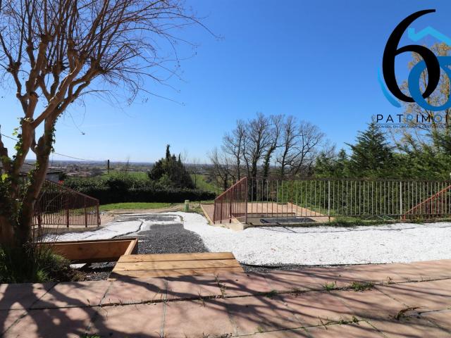 Gratentour: Maison 7 chambres 239m2 sur terrain 1700m2 240m² Gratentour