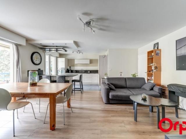 Gratte Ciel T4 de 92 m² Vue sur Parc Suite Parentale & 2 Balcons