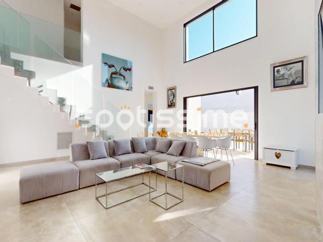 Grau d'Agde Villa contemporaine d'architecte volumes excep. 172m² Agde Cap d'Agde