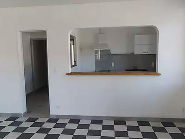 Graulhet 81300 Location appartement 4 pièces t4 parking