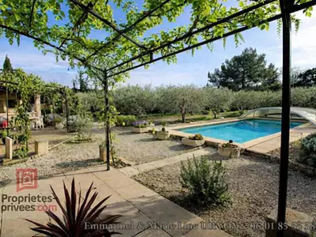 Graveson 13690 Achat / Vente maison 6 pièces t6 piscine jardin