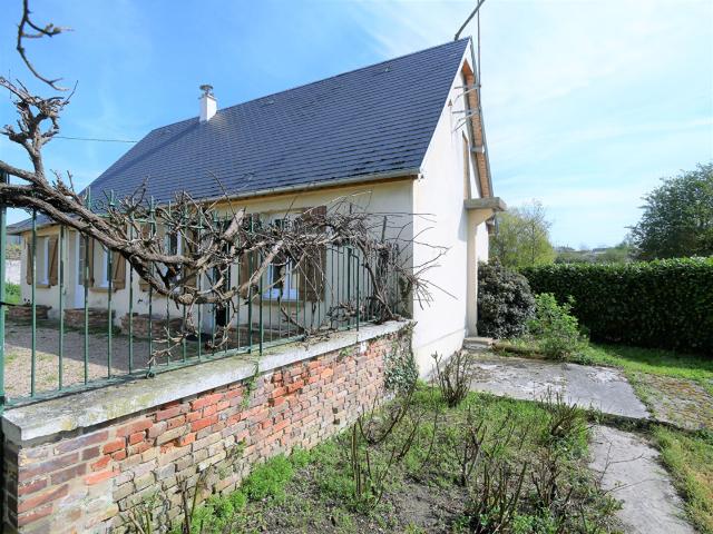 Gravigny Location Maison 27