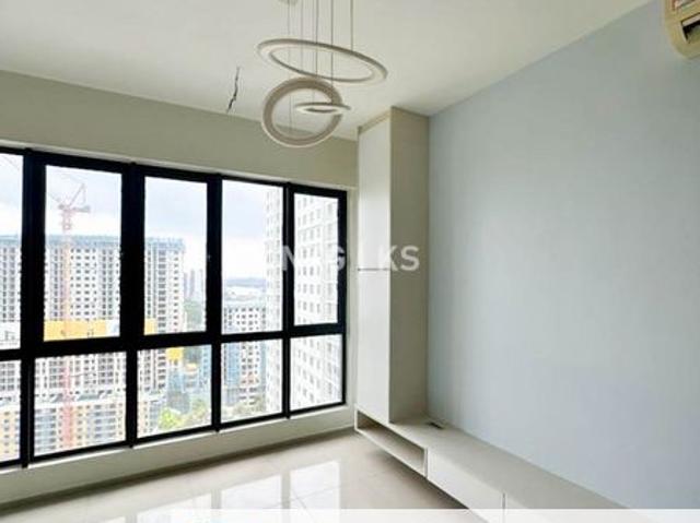 Gravit8 Ashino Condominium For Rent