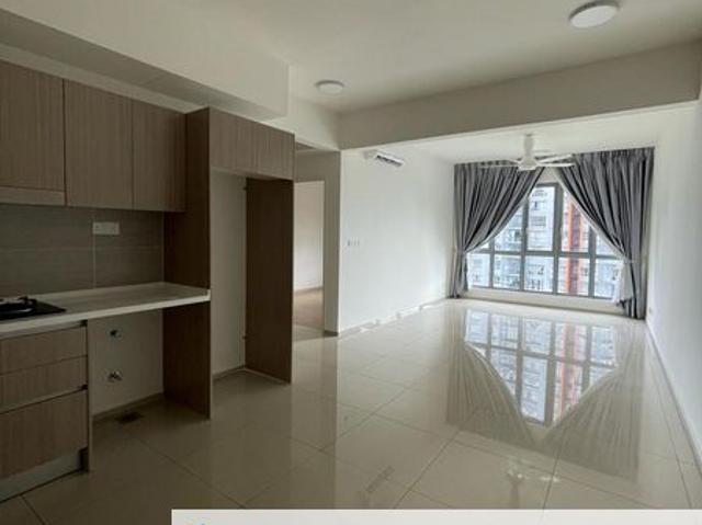 Gravit8 @ Klang South