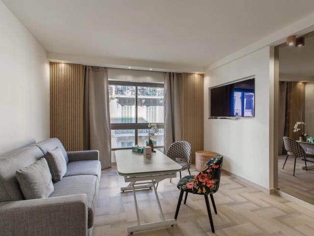Gray d'Albion, proche Croisette, studio avec coin lit 41m² Cannes