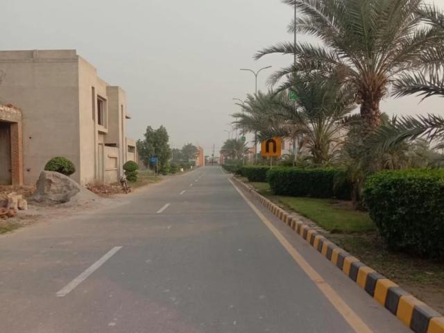 Gray structure Faisalabad Lower Canal Road ID 74262