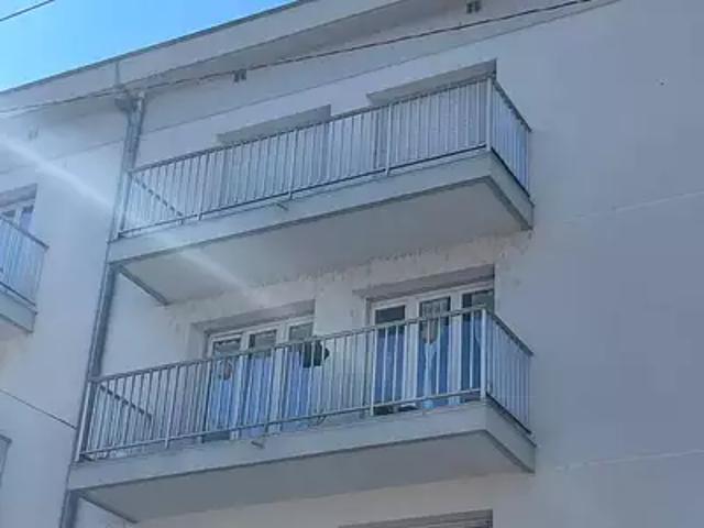Gray 70100 Location appartement 3 pièces t3 au dernier étage