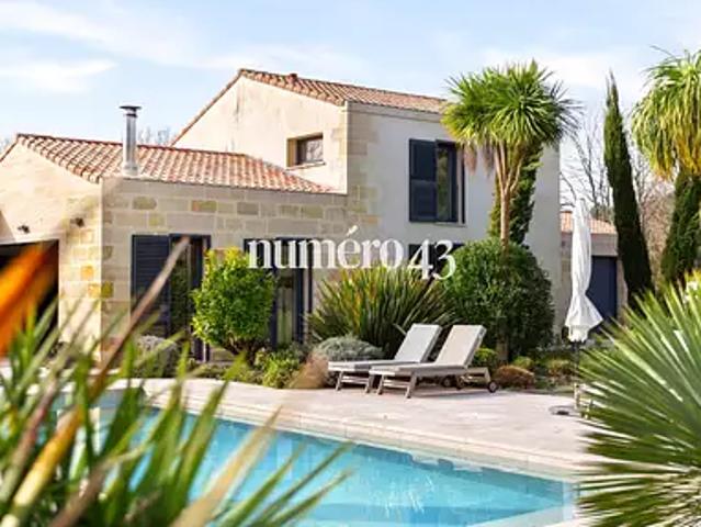 Grayan et l'Hôpital 33590 Achat / Vente maison 7 pièces t7 piscine parking