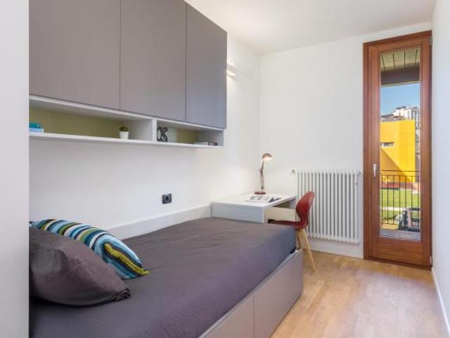 Graziosa singola con balcone [FE_DRS71a/A A_S1]