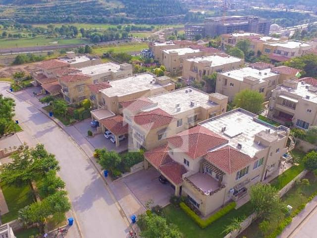 Grab elite living down payment only 55 lacs | 12 marla | bahria town garden city