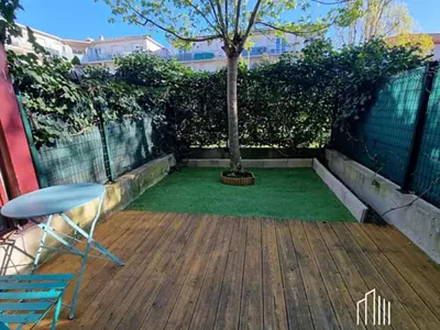 Grabels 34790 Location appartement 1 pièce t1 terrasse