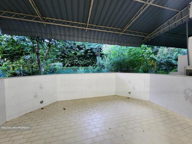 Gracious Mansions D15, Apartment