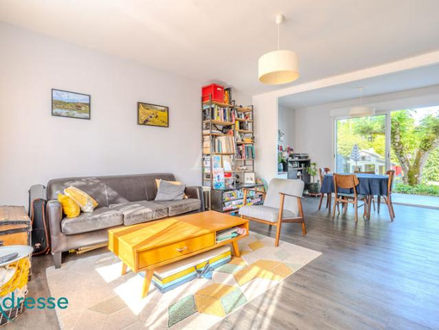 GRADIGNAN Maison 5 pièces 118 m2