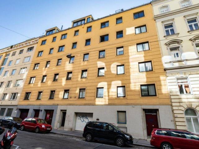Graf Starhemberg Gasse Bezaubernde 2 Zimmer Wohnung mit Loggia in den Innenhof