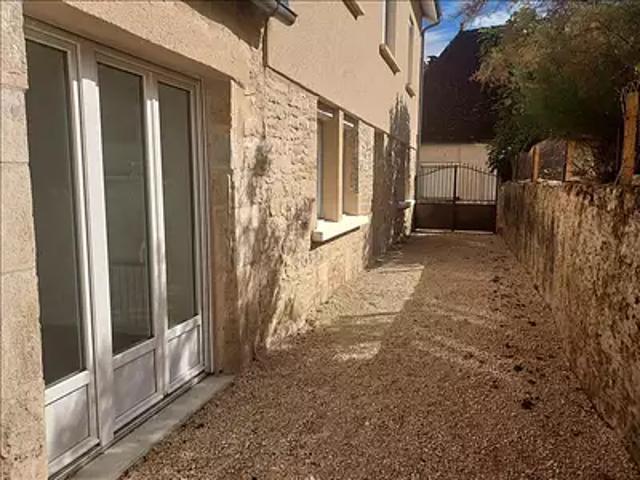 Gramat 46500 Location appartement 3 pièces t3