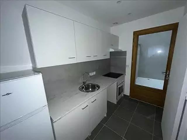 Gramat 46500 Location appartement 1 pièce t1 terrasse