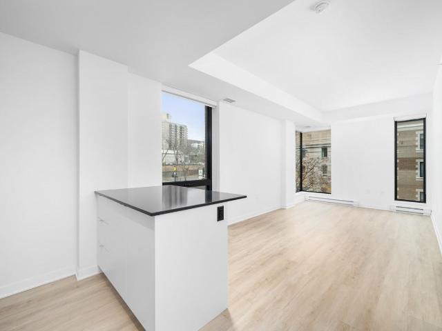 Gramercy Residences 1 Bedroom Apartment for Rent at 1950 Rue Sherbrooke O, Montréal, QC H3H 1E7