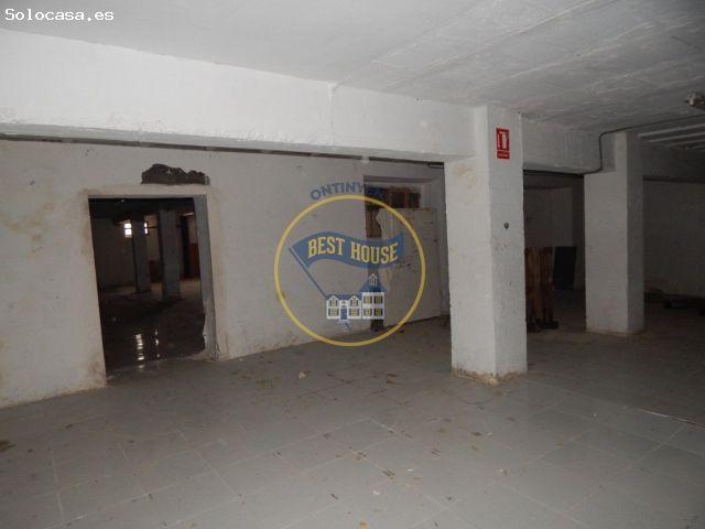 GRAN NAVE INDUSTRIAL CON EXCELENTE UBICACIÓN EN ALBAIDA
