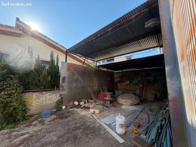 ¡Gran Oportunidad! Nave industrial con excelentes accesos y patio de maniobras – El Esparragal