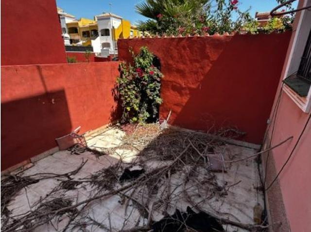 ¡GRAN OPORTUNIDAD! ADOSADO 3 HAB. EN LA HERRADA, LOS MONTESINOS