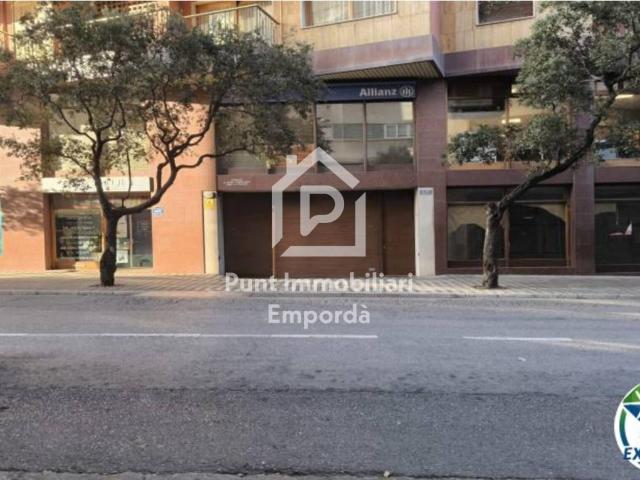 ¡Gran oportunidad: amplia plaza de aparcamiento