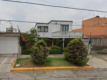 ¡Gran Oportunidad! Casa de Remate en Naucalpan