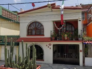 ¡Gran Oportunidad! Casa de Remate en Ciudad Nezahualcoyotl