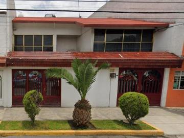 ¡Gran Oportunidad! Casa de Remate en Gustavo A Madero