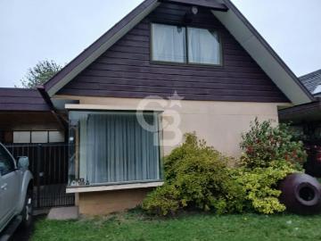 Gran Oportunidad en Bellavista – Amplia Casa Familiar | 3 Dormitorios por 189990. 00 en Osorno