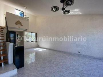 ¡Gran Oportunidad! Casa en Venta cerca de Multiplaza Valle Dorado, con terraza