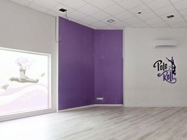GRAN OPORTUNIDAD DE ALQUILER – Magnífico Local Comercial en Ensanche de Vallecas